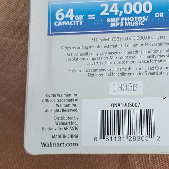 Onn USB 2.0 64GB Compact Storage with Protective Slider Design Flash Drive - Picture 14 of 16